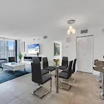 37Th Floor Amazing Spacious Unit With Parking